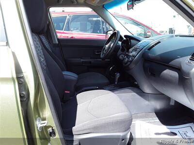 2010 Kia Soul +   - Photo 12 - De Witt, IA 52742