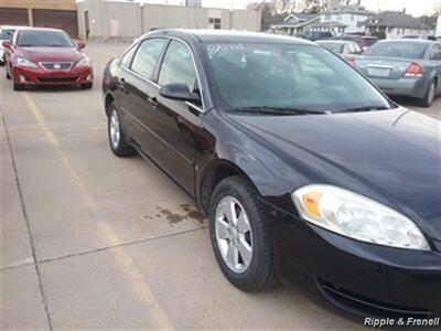 2007 Chevrolet Impala LT   - Photo 4 - Davenport, IA 52802