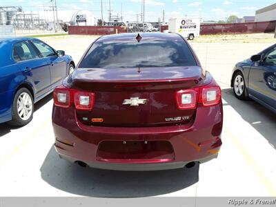 2015 Chevrolet Malibu LTZ   - Photo 8 - Davenport, IA 52802