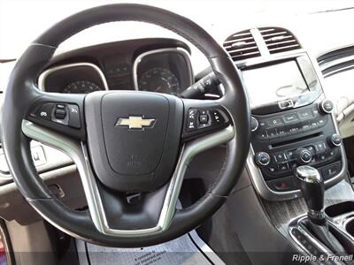 2015 Chevrolet Malibu LTZ   - Photo 5 - Davenport, IA 52802