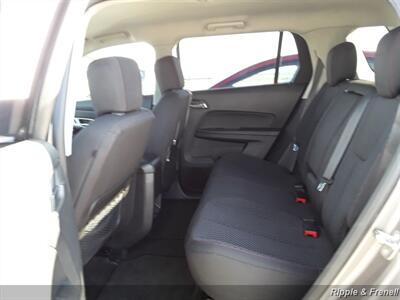 2012 GMC Terrain SLE-1   - Photo 7 - Davenport, IA 52802