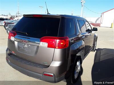 2012 GMC Terrain SLE-1   - Photo 11 - Davenport, IA 52802