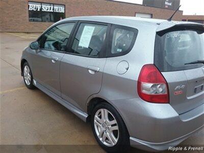 2007 Honda Fit Sport   - Photo 7 - Davenport, IA 52802