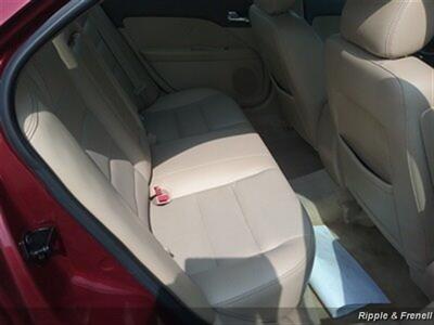 2006 Ford Fusion V6 SEL   - Photo 11 - Davenport, IA 52802