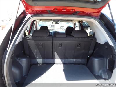 2008 Kia Sportage LX   - Photo 8 - Davenport, IA 52802