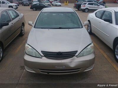 2004 Toyota Camry LE   - Photo 1 - Davenport, IA 52802