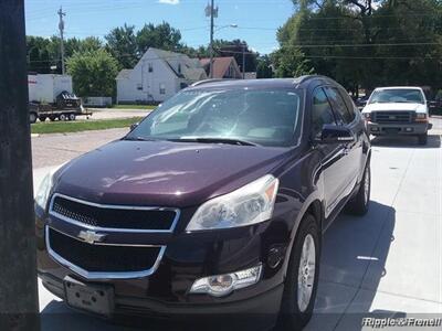 2009 Chevrolet Traverse LT   - Photo 1 - Davenport, IA 52802