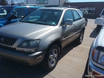 1999 Lexus RX 300   - Photo 4 - Davenport, IA 52802