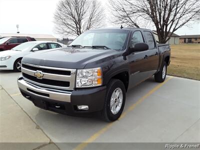 2010 Chevrolet Silverado 1500 LT   - Photo 3 - Silvis, IL 61282