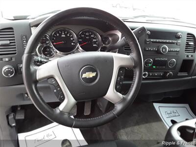 2010 Chevrolet Silverado 1500 LT   - Photo 5 - Silvis, IL 61282