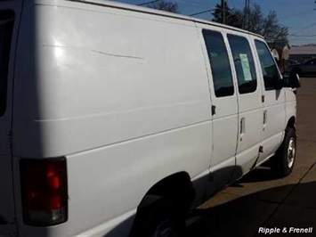 2001 Ford E-Series Cargo E-250   - Photo 6 - Davenport, IA 52802