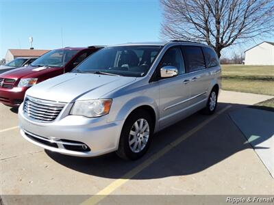 2011 Chrysler Town & Country Touring-L   - Photo 3 - Davenport, IA 52802