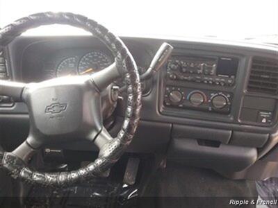 1999 Chevrolet Silverado 2500 LT 3dr LT   - Photo 11 - Davenport, IA 52802