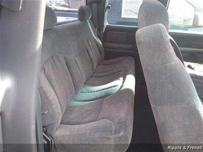 1999 Chevrolet Silverado 2500 LT 3dr LT   - Photo 10 - Davenport, IA 52802