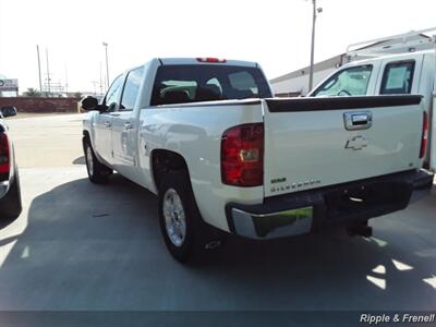 2010 Chevrolet Silverado 1500 LT   - Photo 4 - Davenport, IA 52802