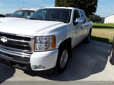 2010 Chevrolet Silverado 1500 LT   - Photo 3 - Davenport, IA 52802