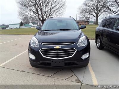 2017 Chevrolet Equinox LT   - Photo 1 - Davenport, IA 52802