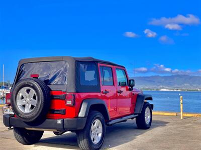 2017 Jeep Wrangler Unlimited Sport S   - Photo 2 - Pearl City, HI 96782