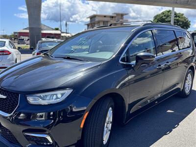 2022 Chrysler Pacifica Touring L   - Photo 3 - Pearl City, HI 96782