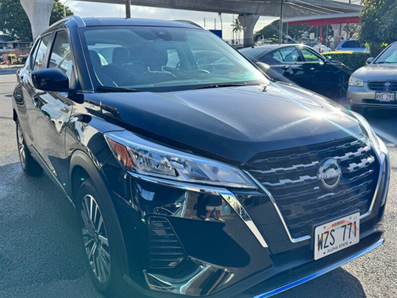 2024 Nissan Kicks SV  
