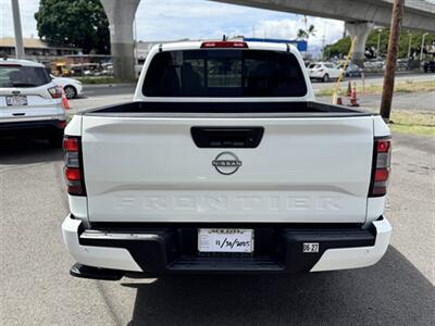 2025 Nissan Frontier SV   - Photo 4 - Pearl City, HI 96782