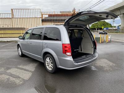 2019 Dodge Grand Caravan Passenger SXT   - Photo 11 - Pearl City, HI 96782