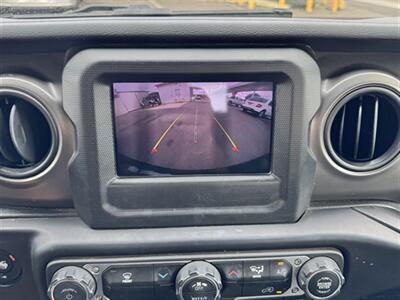 2023 Jeep Wrangler Sport   - Photo 13 - Pearl City, HI 96782