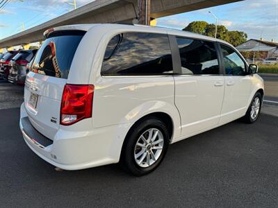 2019 Dodge Grand Caravan SXT   - Photo 4 - Pearl City, HI 96782