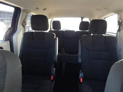 2018 Dodge Grand Caravan SE   - Photo 28 - Angola, IN 46703