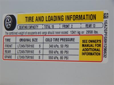 2017 Chevrolet Express LT 3500  15 Passenger - Photo 20 - Angola, IN 46703