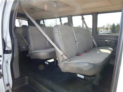 2017 Chevrolet Express LT 3500  15 Passenger - Photo 12 - Angola, IN 46703