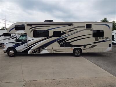 2015 Thor Outlaw 29H  Toy Hauler - Photo 1 - Angola, IN 46703