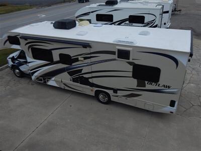 2015 Thor Outlaw 29H  Toy Hauler - Photo 46 - Angola, IN 46703