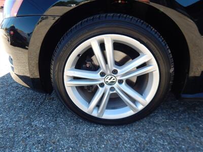 2013 Volkswagen Passat TDI SEL Premium   - Photo 12 - Angola, IN 46703