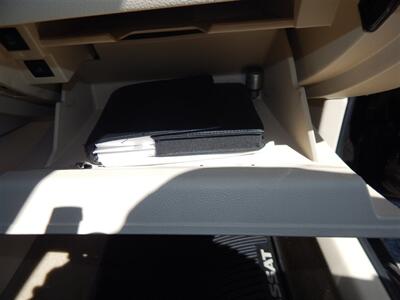 2013 Volkswagen Passat TDI SEL Premium   - Photo 24 - Angola, IN 46703