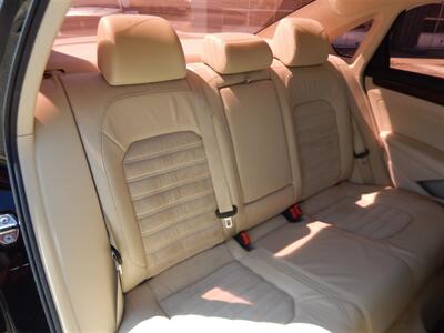 2013 Volkswagen Passat TDI SEL Premium   - Photo 20 - Angola, IN 46703