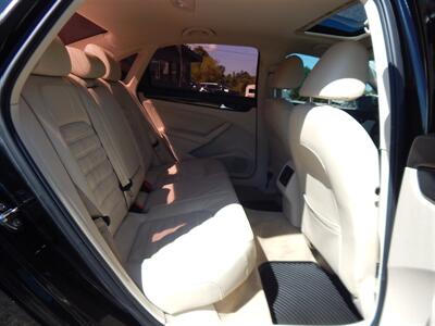 2013 Volkswagen Passat TDI SEL Premium   - Photo 19 - Angola, IN 46703