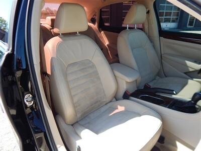 2013 Volkswagen Passat TDI SEL Premium   - Photo 23 - Angola, IN 46703
