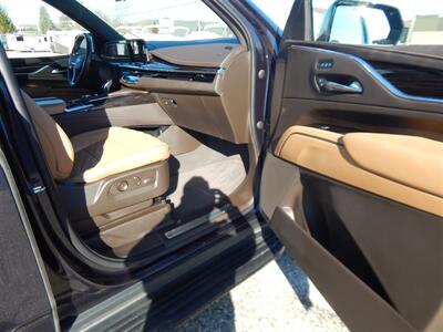 2022 Cadillac Escalade Premium Luxury  4WD - Photo 16 - Angola, IN 46703