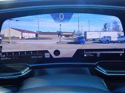 2022 Cadillac Escalade Premium Luxury  4WD - Photo 33 - Angola, IN 46703