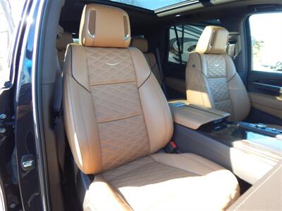 2022 Cadillac Escalade Premium Luxury  4WD - Photo 19 - Angola, IN 46703
