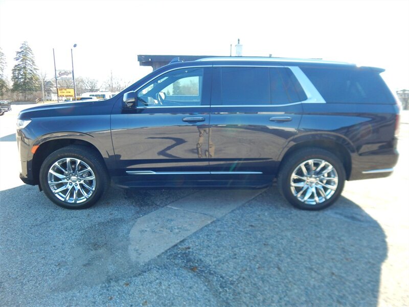 2022 Cadillac Escalade Premium Luxury  4WD - Photo 1 - Angola, IN 46703