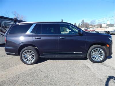 2022 Cadillac Escalade Premium Luxury  4WD - Photo 2 - Angola, IN 46703