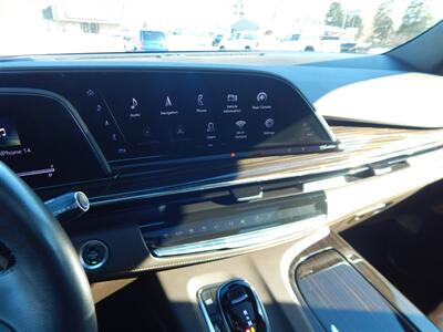 2022 Cadillac Escalade Premium Luxury  4WD - Photo 30 - Angola, IN 46703