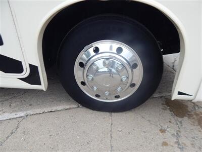 2022 Jayco Precept 34G   - Photo 9 - Angola, IN 46703
