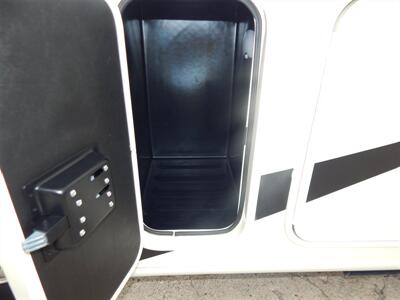 2022 Jayco Precept 34G   - Photo 28 - Angola, IN 46703