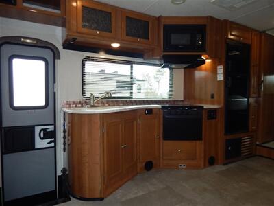 2019 Coachmen Leprechaun 280BH   - Photo 40 - Angola, IN 46703