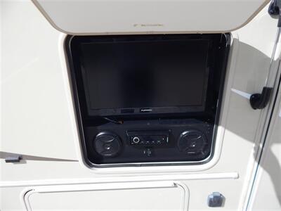 2019 Coachmen Leprechaun 280BH   - Photo 21 - Angola, IN 46703