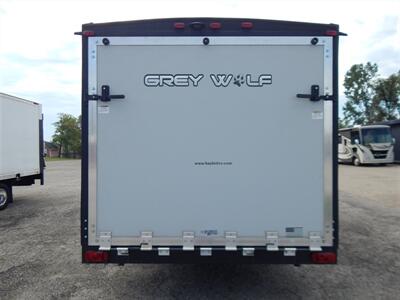 2020 Forest River Cherokee Greywolf Limited  22RR Toyhauler - Photo 4 - Angola, IN 46703
