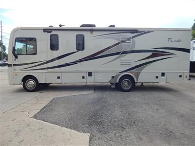 2017 Fleetwood Flair 30P   - Photo 1 - Angola, IN 46703